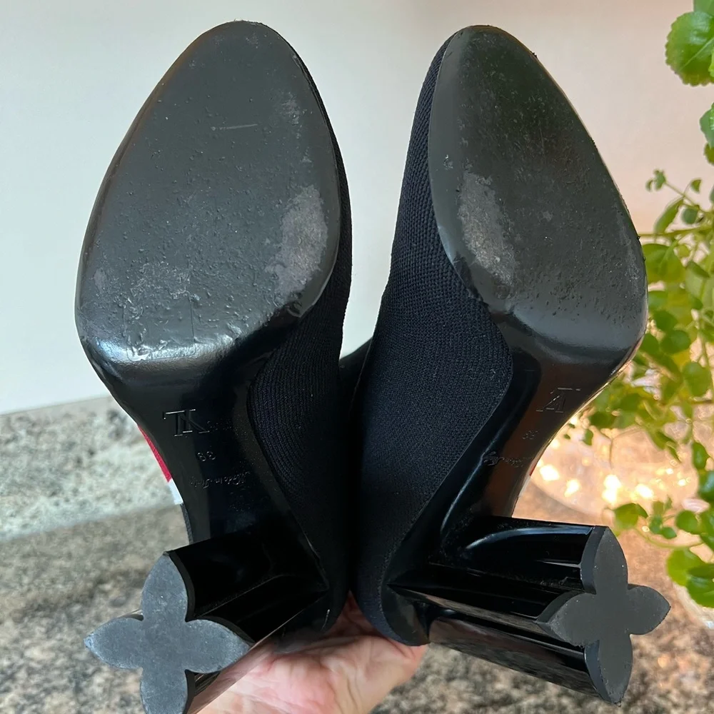 Louis Vuitton Silhouette Knit Ankle Sock Boots - Picture 7 of 11